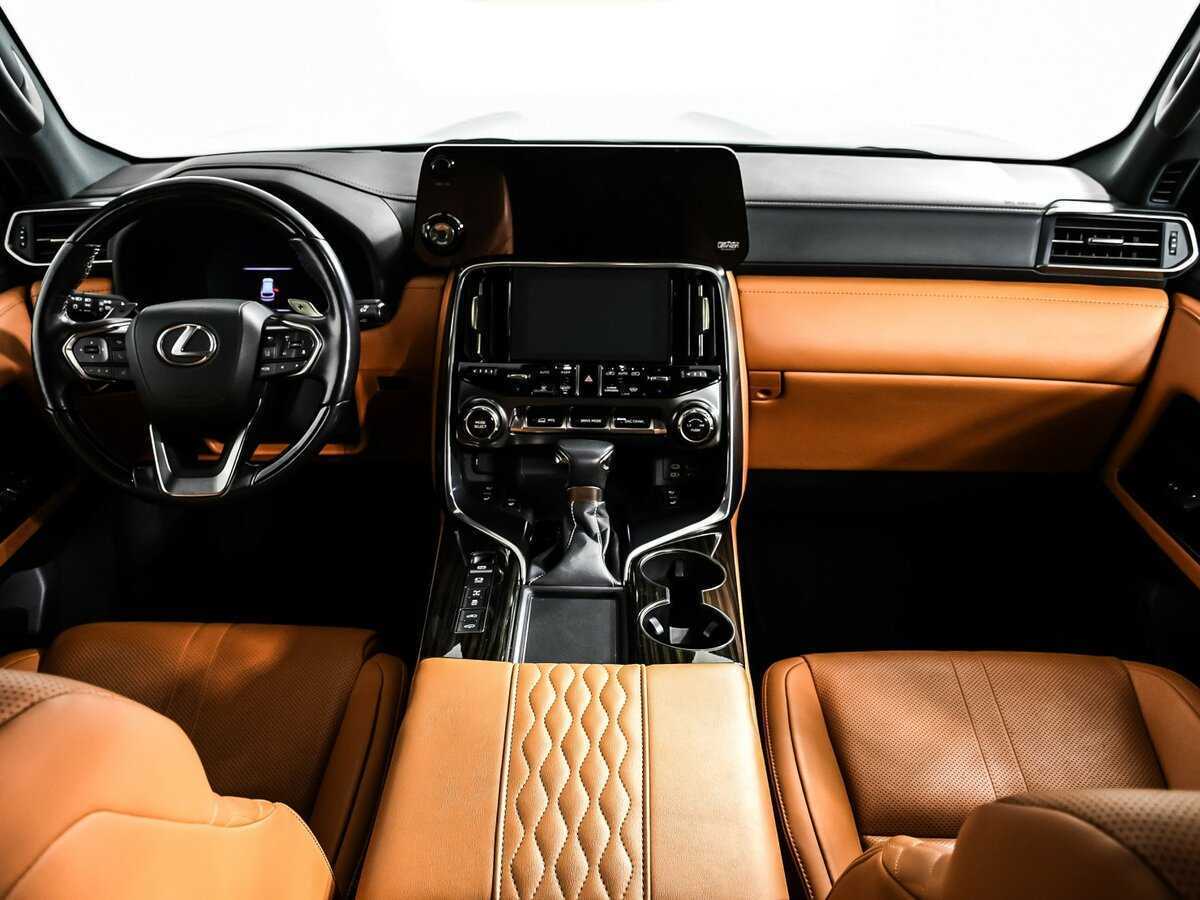 Lexus LX 600, 2023 Фото №11