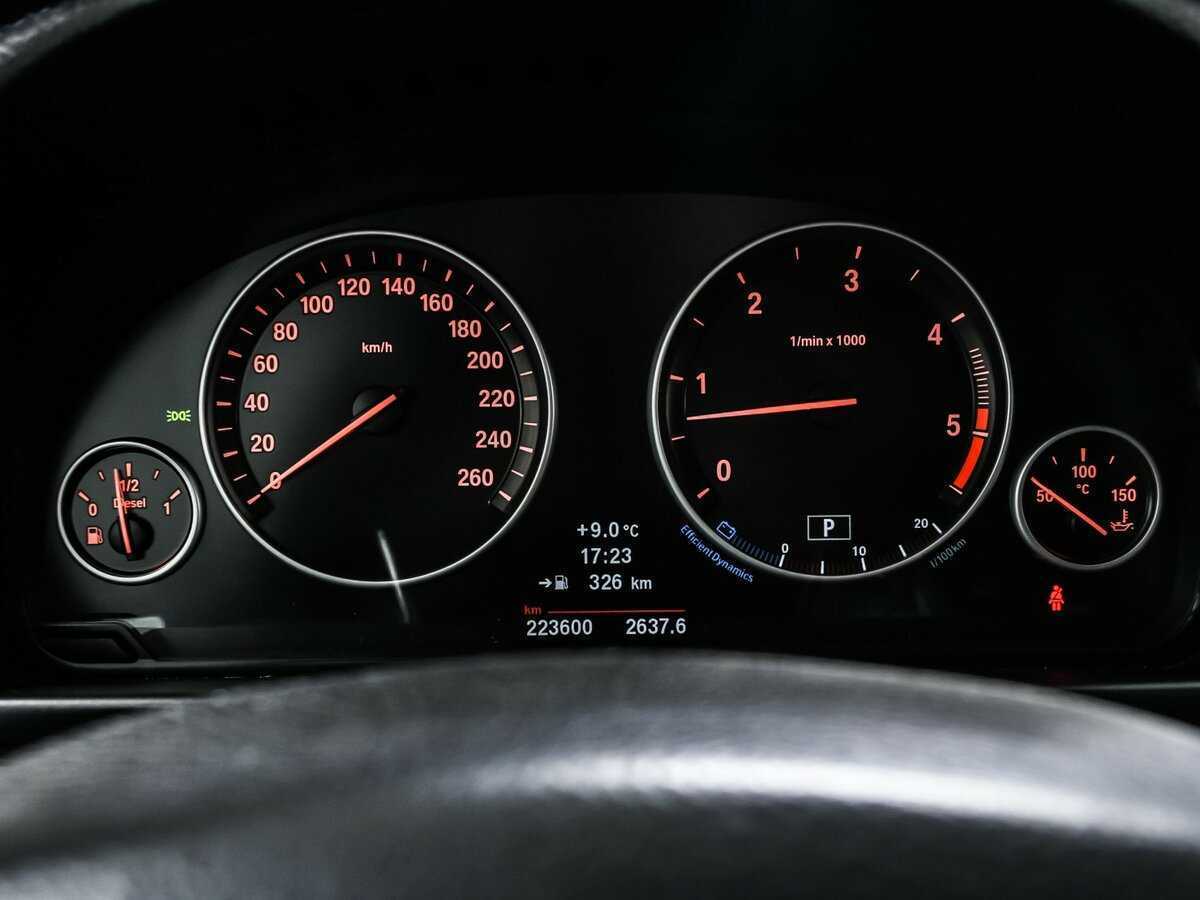 BMW 5 серии 530d, 2011 Фото №10