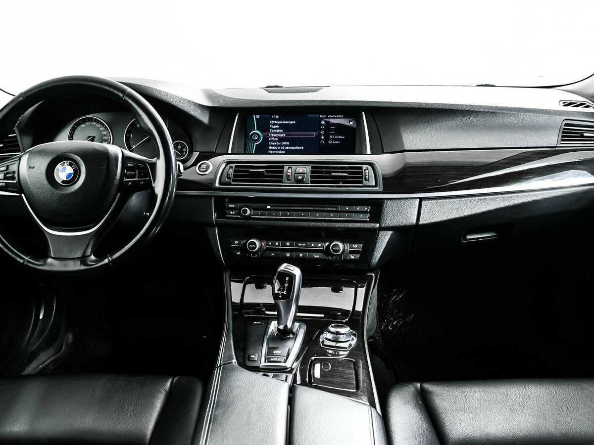 BMW 5 серии 530d, 2011 Фото №11