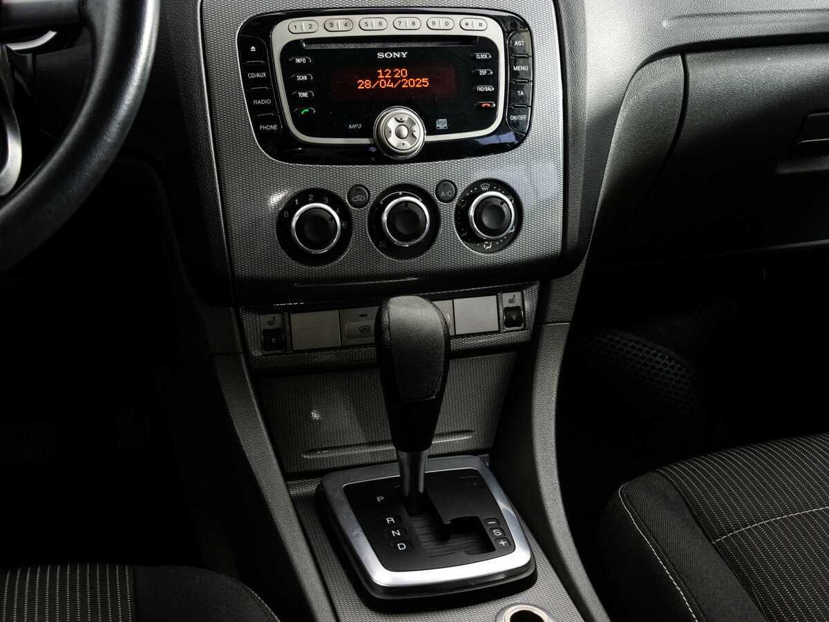 Ford Focus, 2011 Фото №10