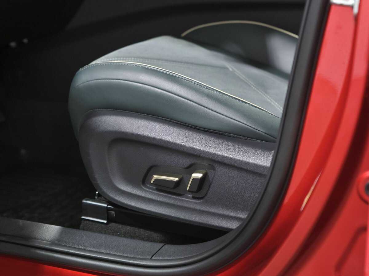 FAW Bestune T55, 2023 Фото №20