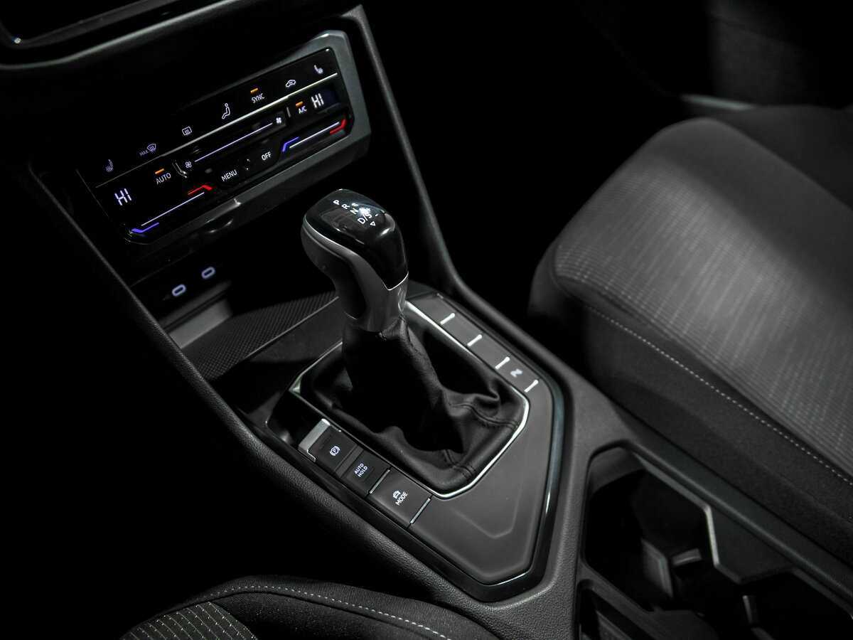 Volkswagen Tiguan, 2022 Фото №10