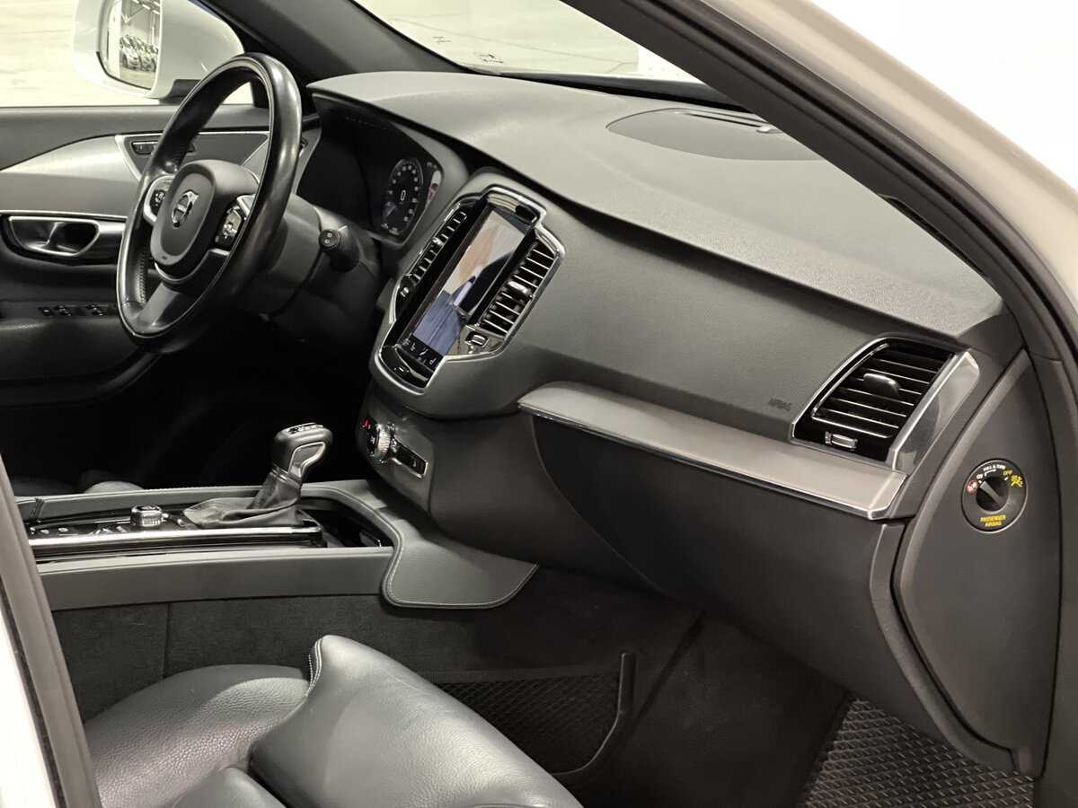 Volvo XC90, 2020 Фото №11