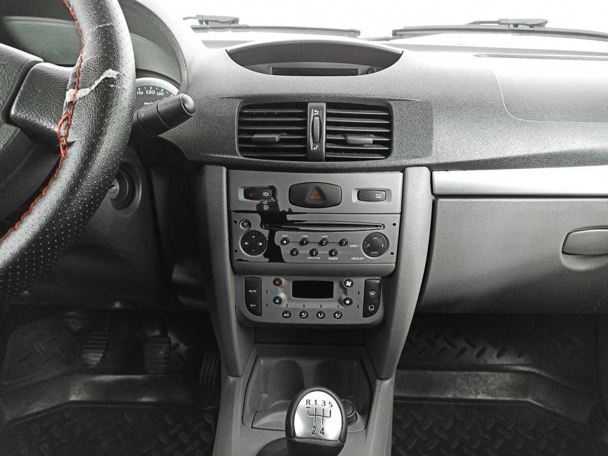 Renault Symbol, 2008 Фото №15