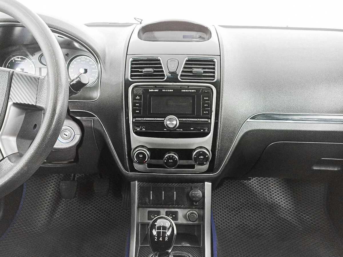 Geely Emgrand EC7, 2013 Фото №14