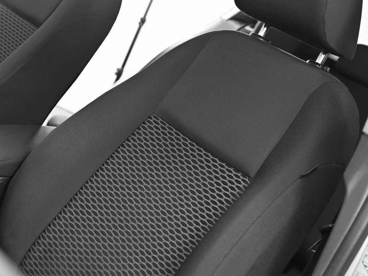 Volkswagen Golf, 2010 Фото №12