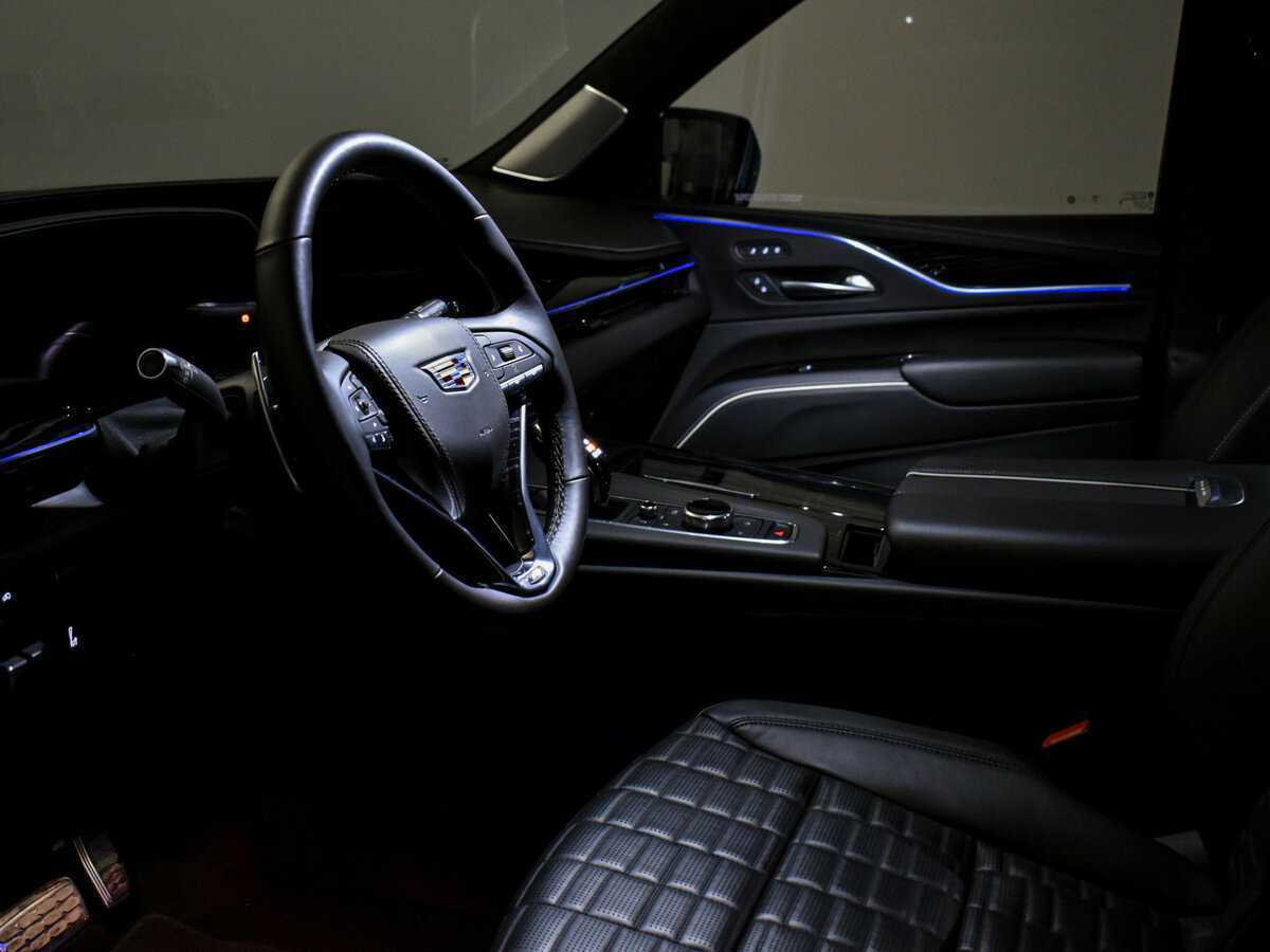 Cadillac Escalade-V, 2022 Фото №28