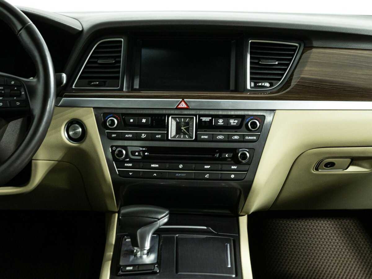 Genesis G80, 2017 Фото №14