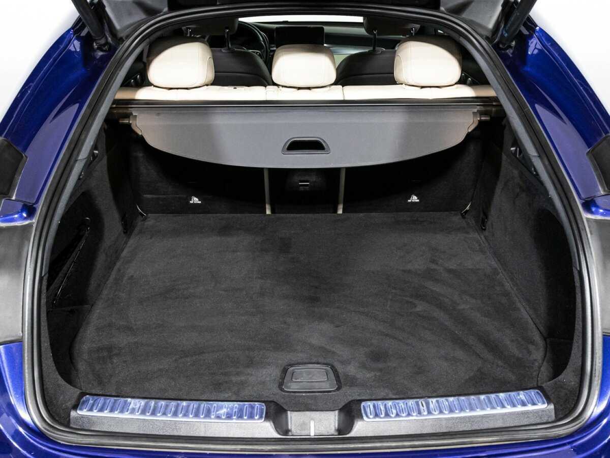 Mercedes-Benz GLC Coupe 300, 2019 Фото №15