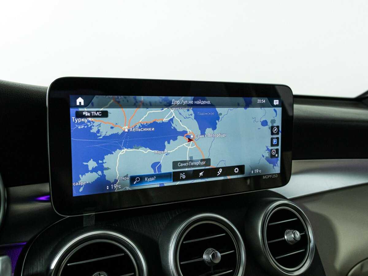 Mercedes-Benz GLC Coupe 300, 2019 Фото №19