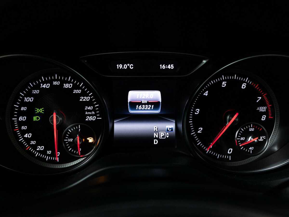 Mercedes-Benz CLA 200, 2017 Фото №12