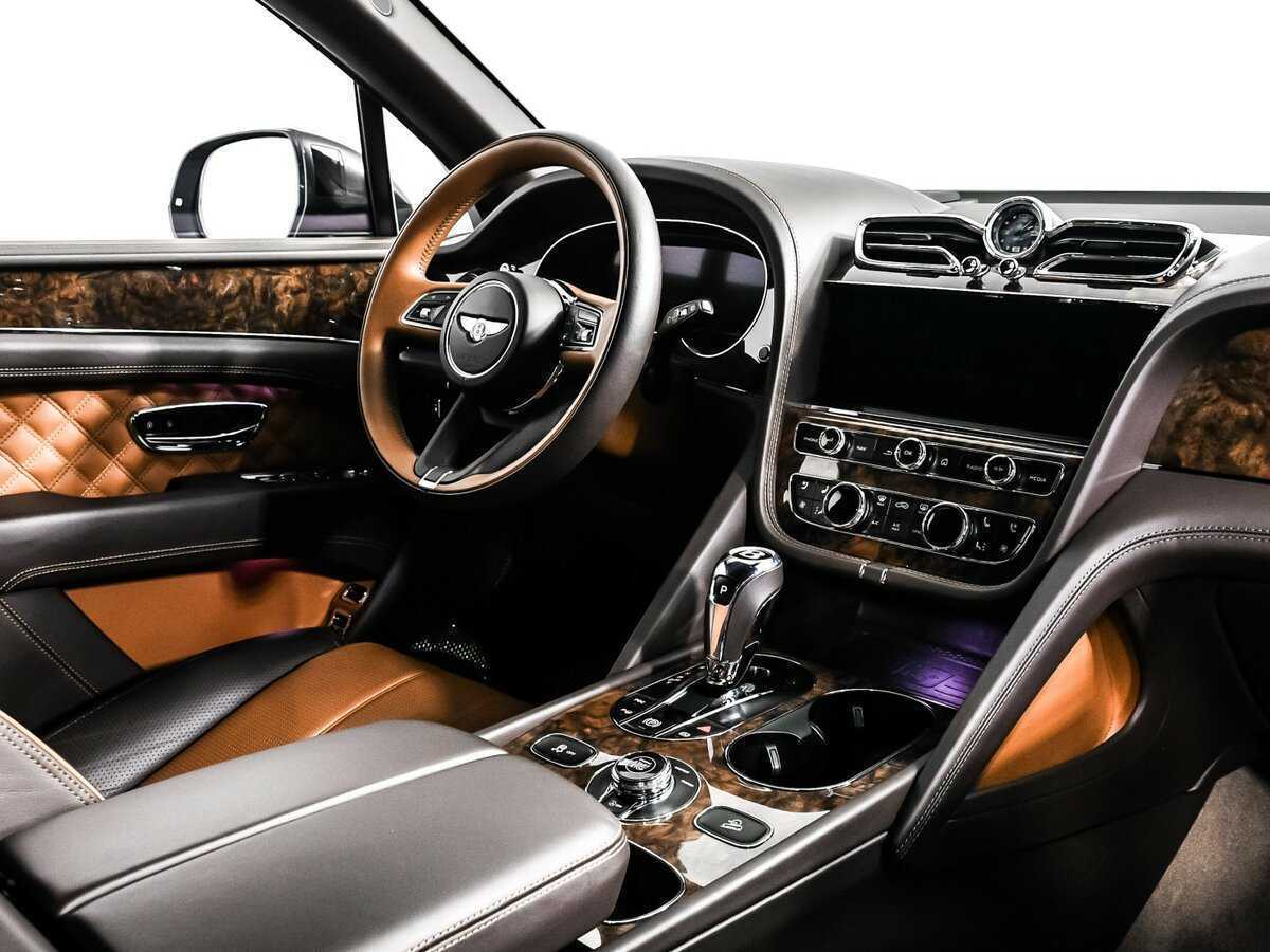 Bentley Bentayga, 2021 Фото №9