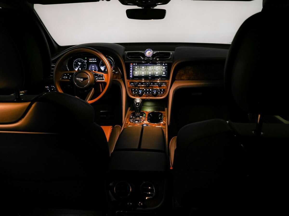 Bentley Bentayga, 2021 Фото №19