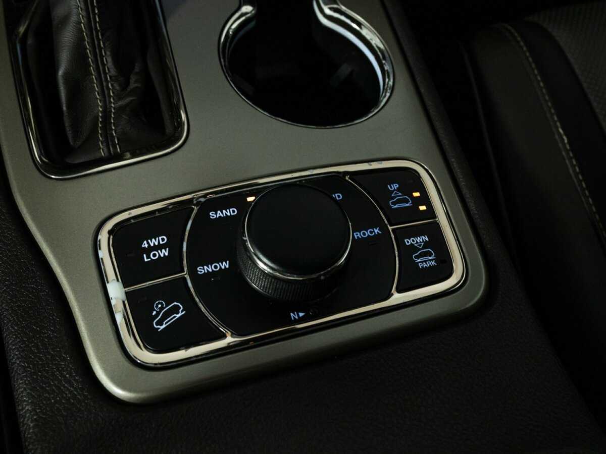 Jeep Grand Cherokee, 2017 Фото №22