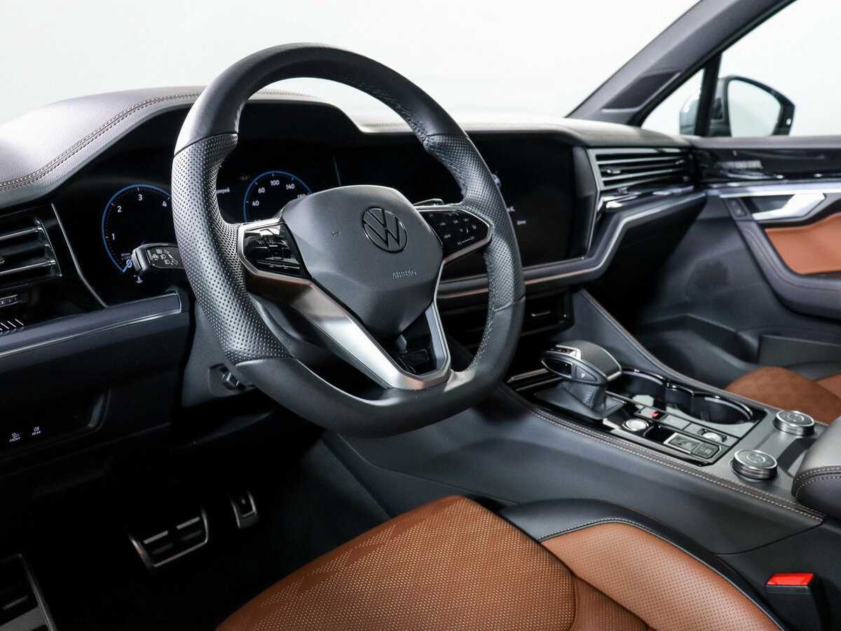 Volkswagen Touareg, 2023 Фото №14