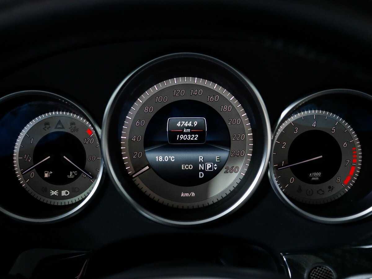 Mercedes-Benz CLS 400, 2016 Фото №11