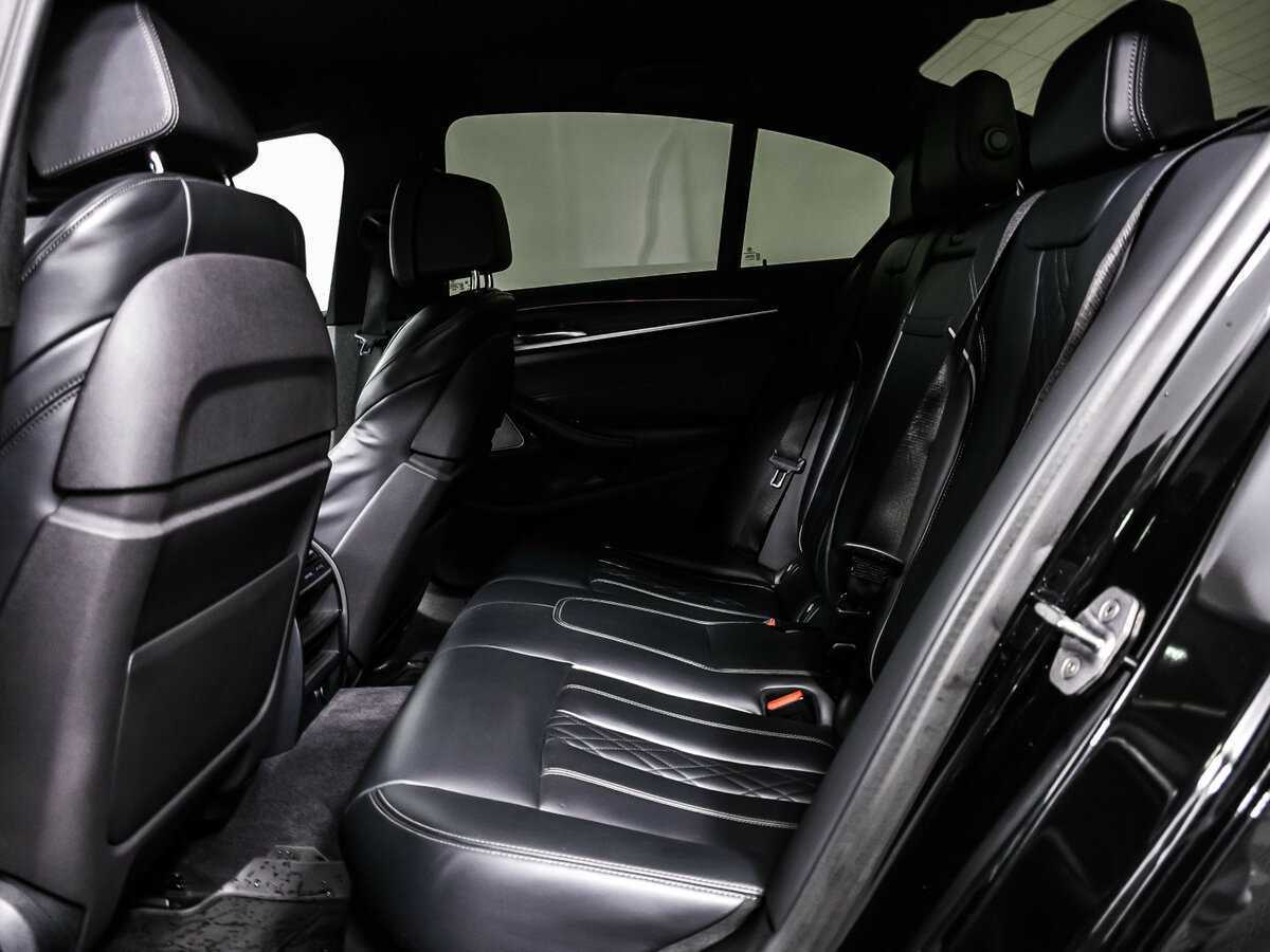 BMW 5 серии 530d xDrive, 2018 Фото №13