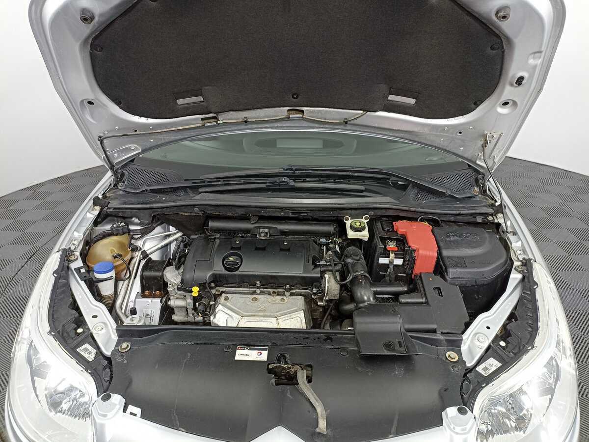 Citroen C4, 2010 Фото №9