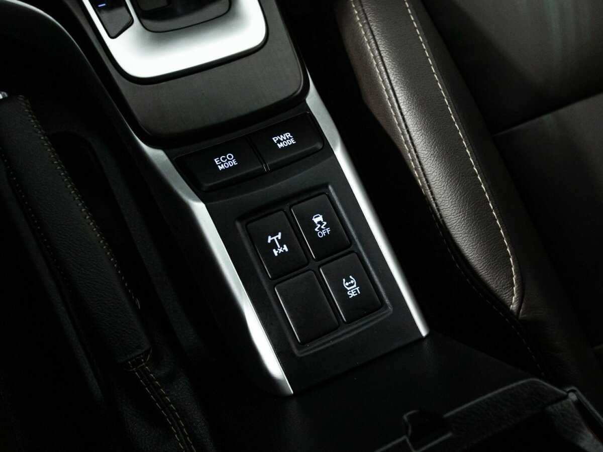 Toyota Fortuner, 2017 Фото №18
