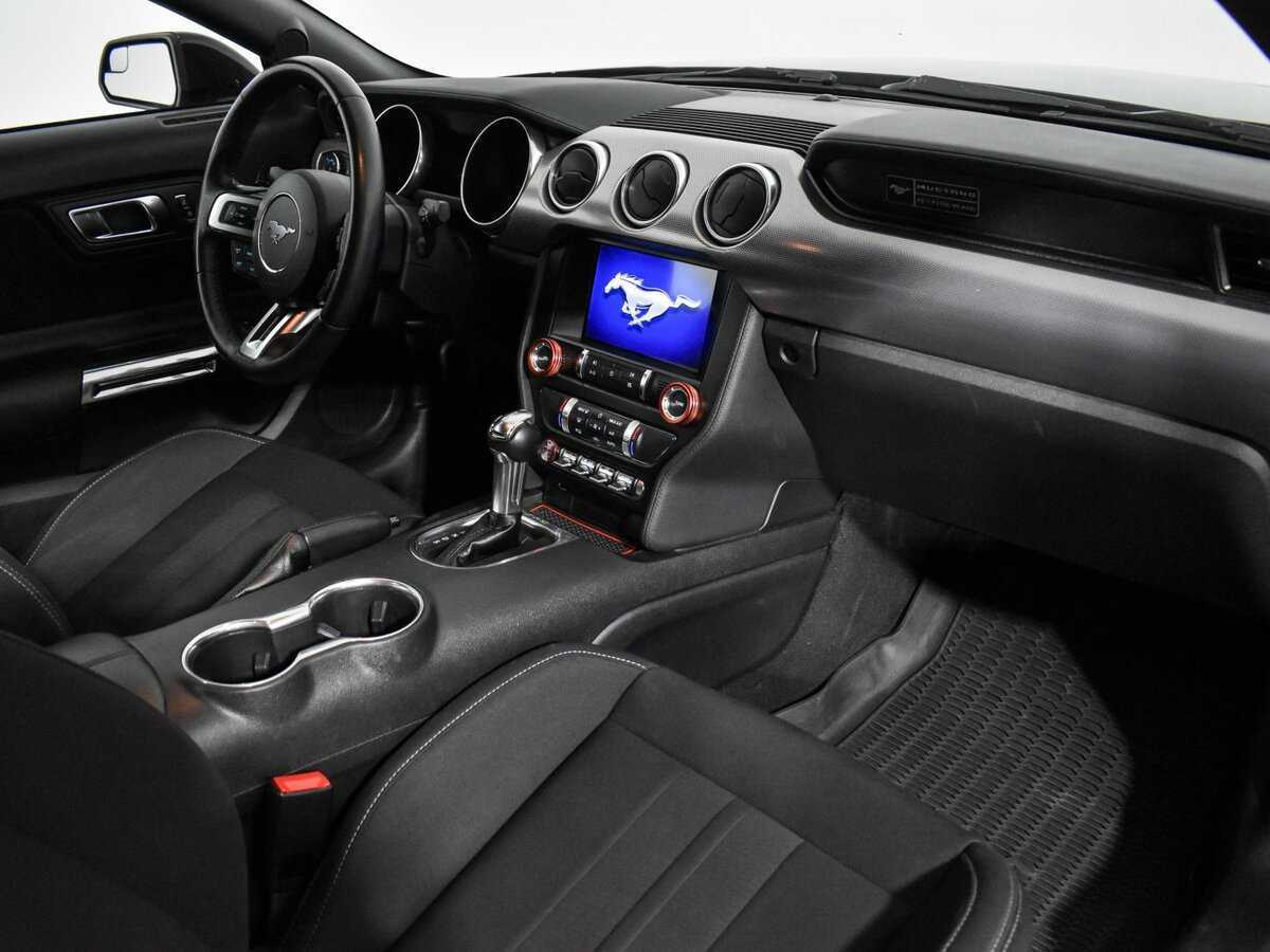 Ford Mustang, 2019 Фото №14