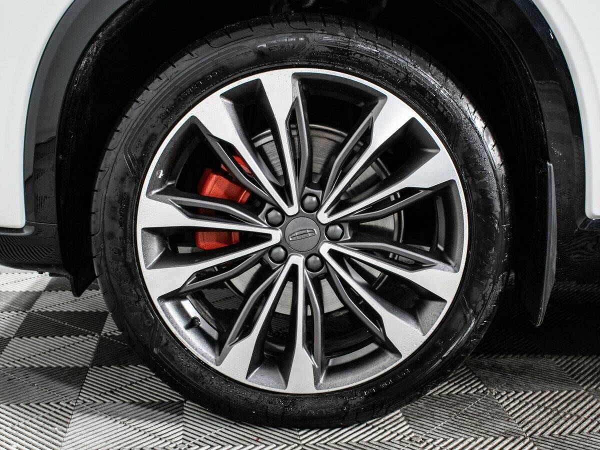 Geely Tugella, 2023 Фото №20