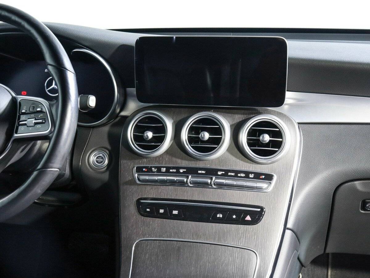 Mercedes-Benz GLC Coupe 300, 2021 Фото №9