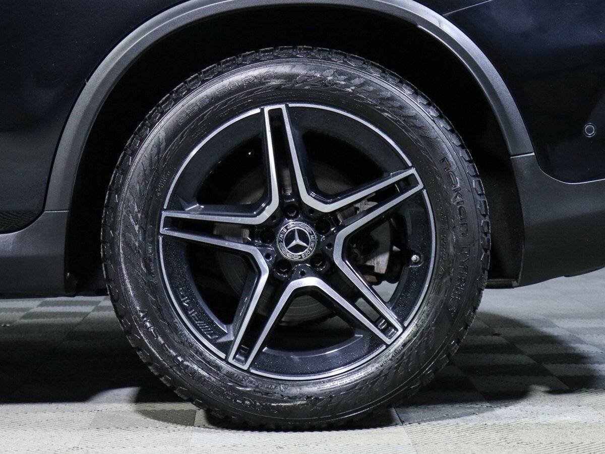 Mercedes-Benz GLC Coupe 300, 2021 Фото №11