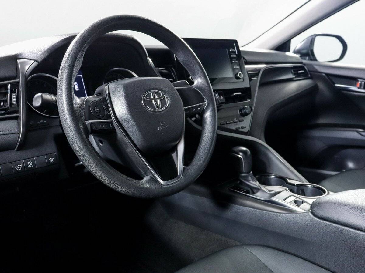 Toyota Camry, 2021 Фото №14