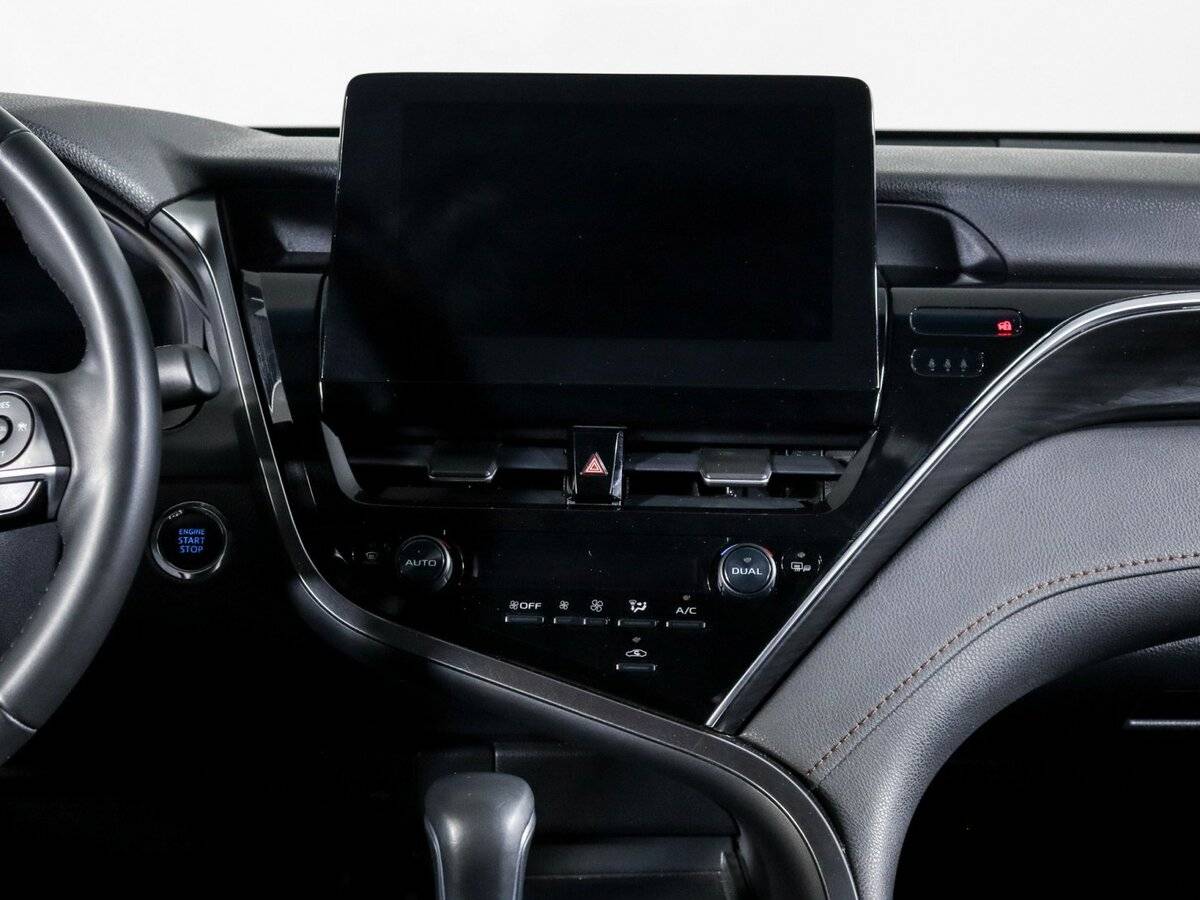 Toyota Camry, 2023 Фото №13