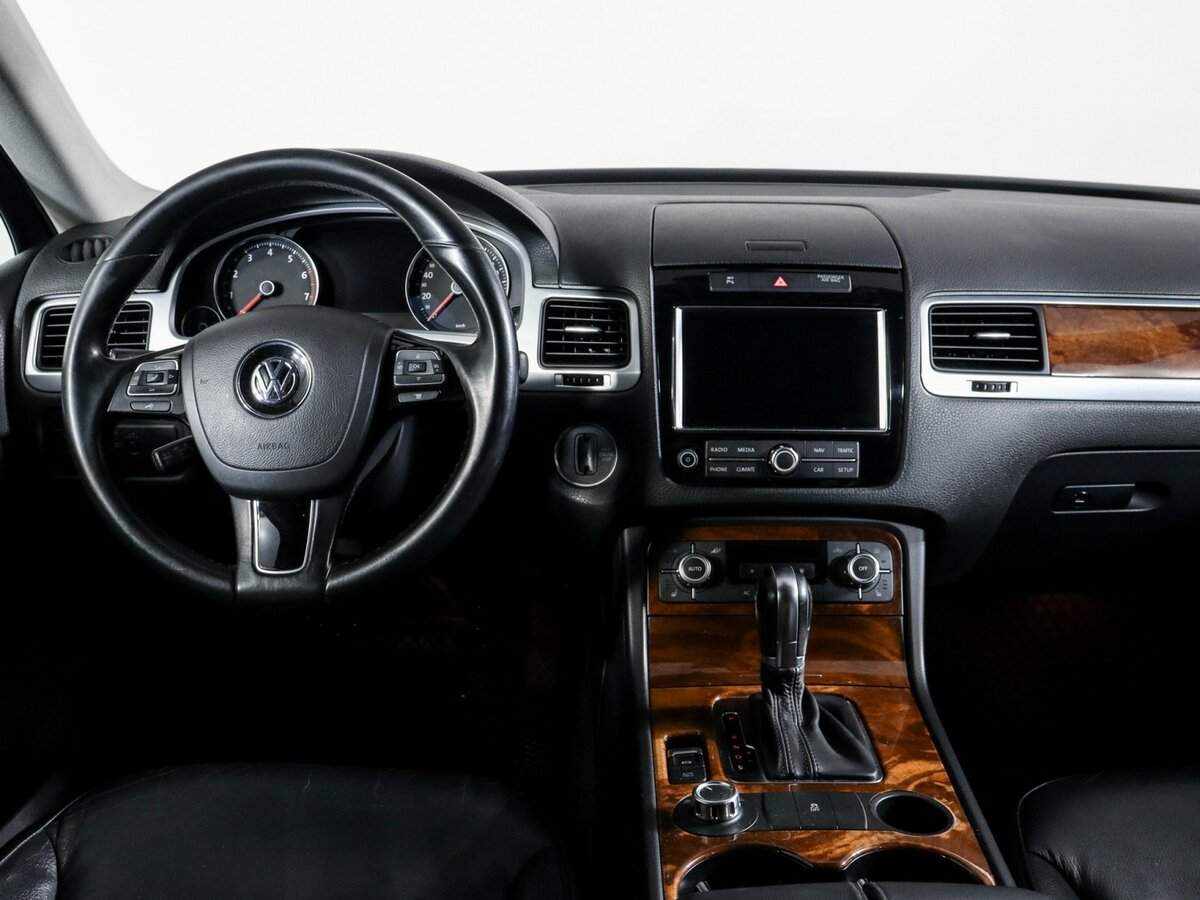 Volkswagen Touareg, 2010 Фото №12