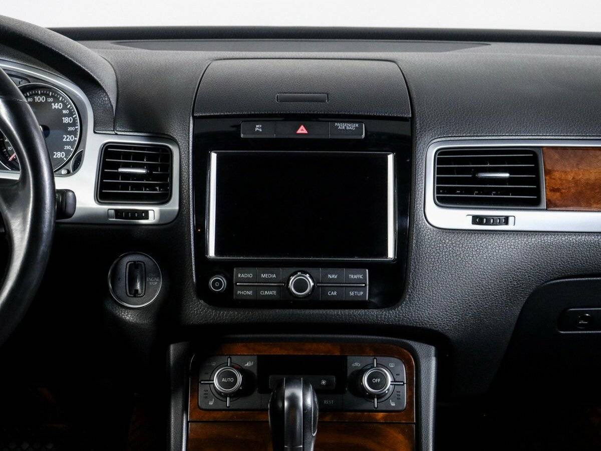 Volkswagen Touareg, 2010 Фото №13