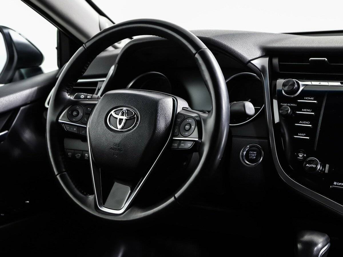 Toyota Camry, 2020 Фото №12