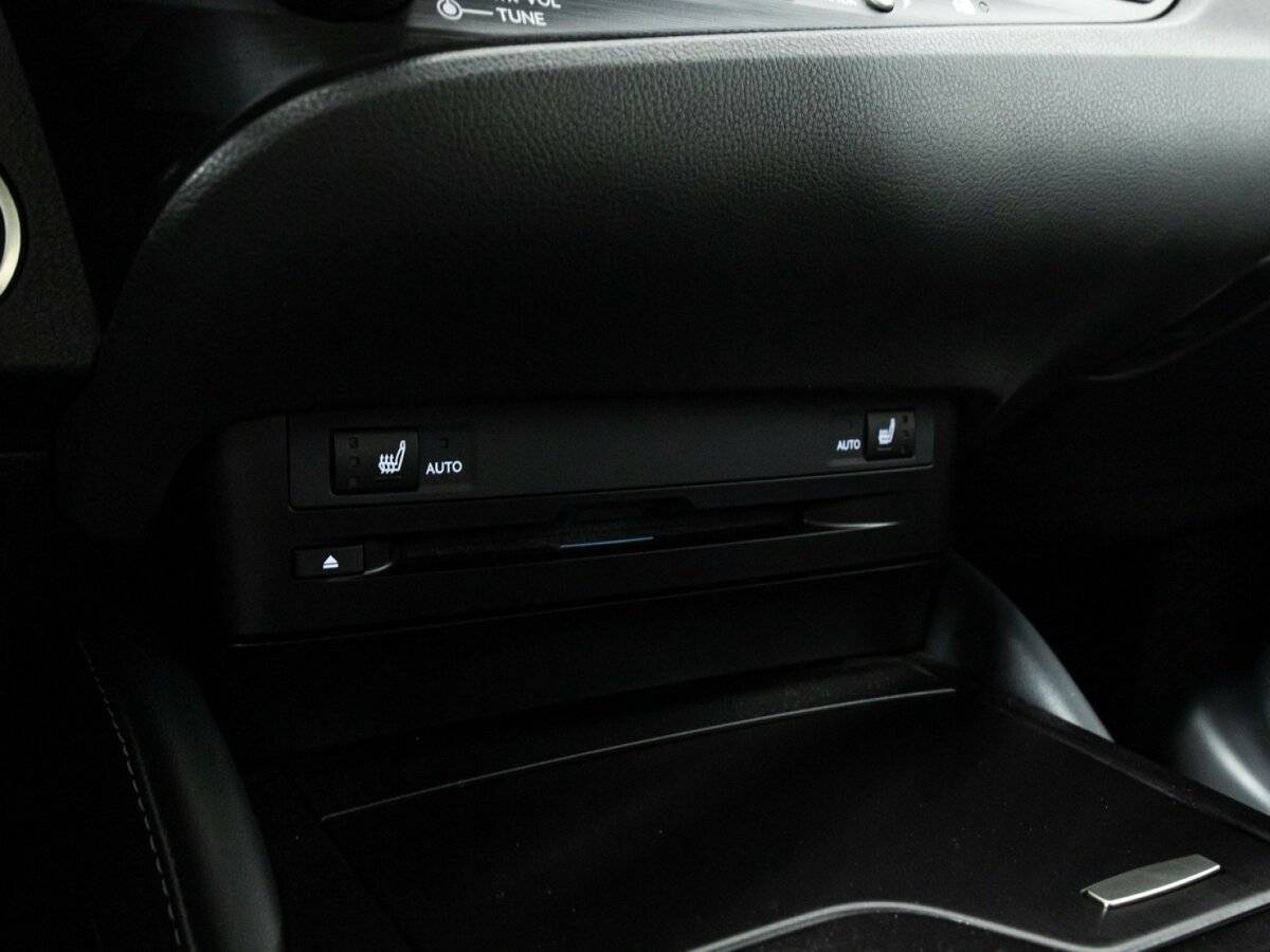 Lexus ES 250, 2018 Фото №19