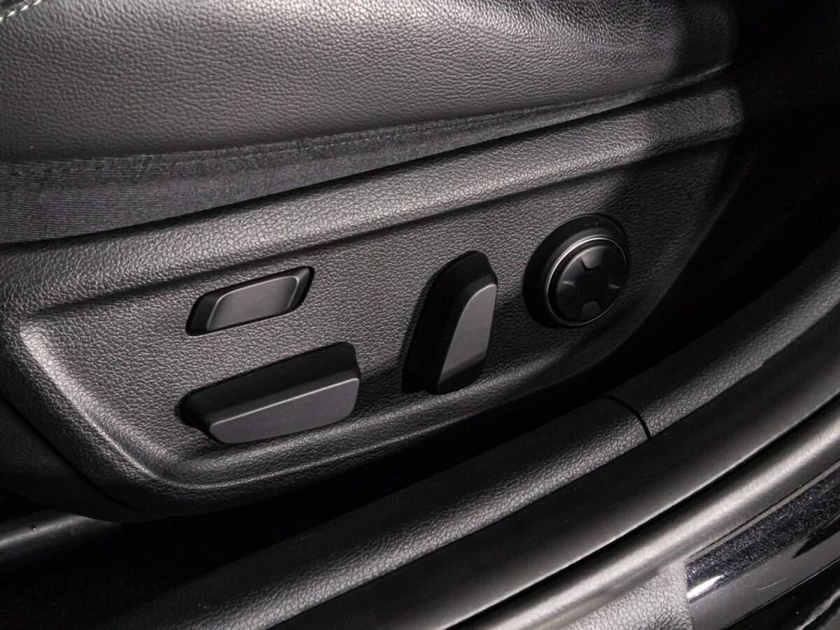 Genesis G70, 2018 Фото №19