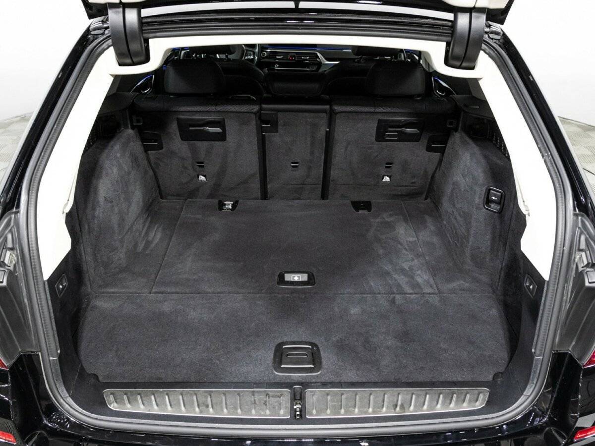 BMW 5 серии 520d xDrive, 2020 Фото №15