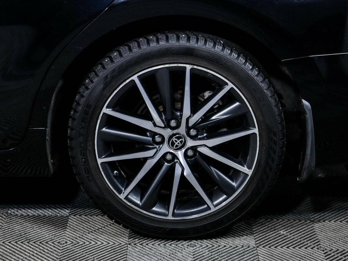 Toyota Camry, 2021 Фото №12