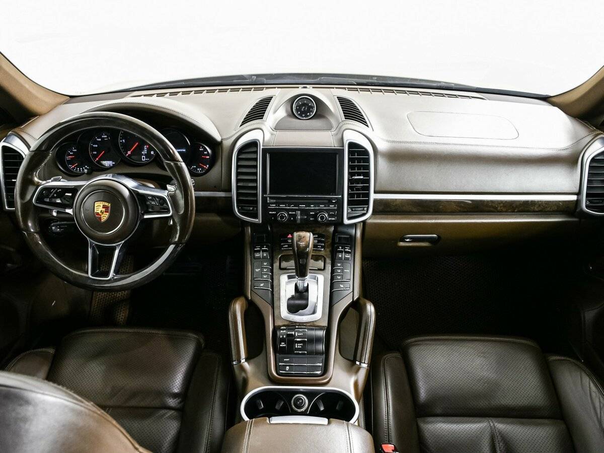 Porsche Cayenne Diesel, 2015 Фото №11