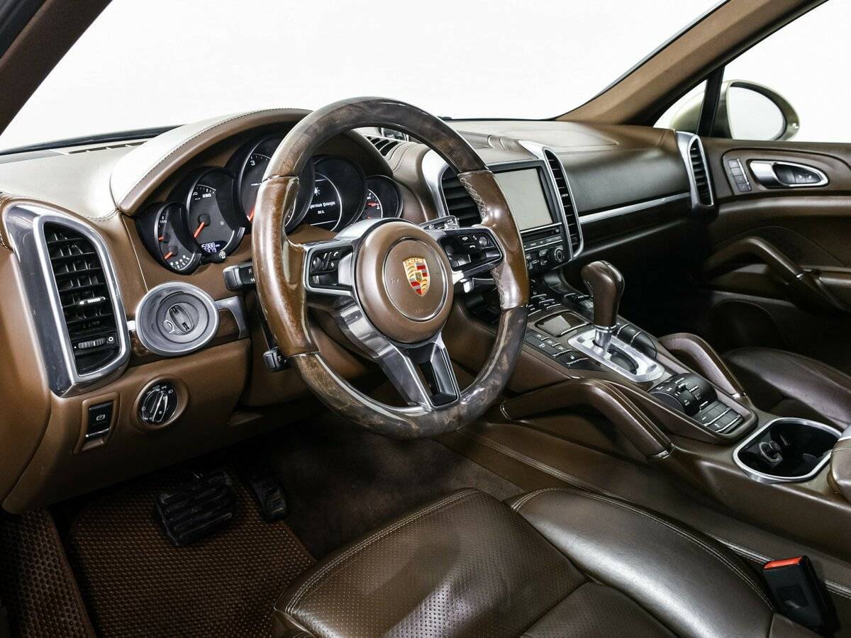 Porsche Cayenne Diesel, 2015 Фото №12