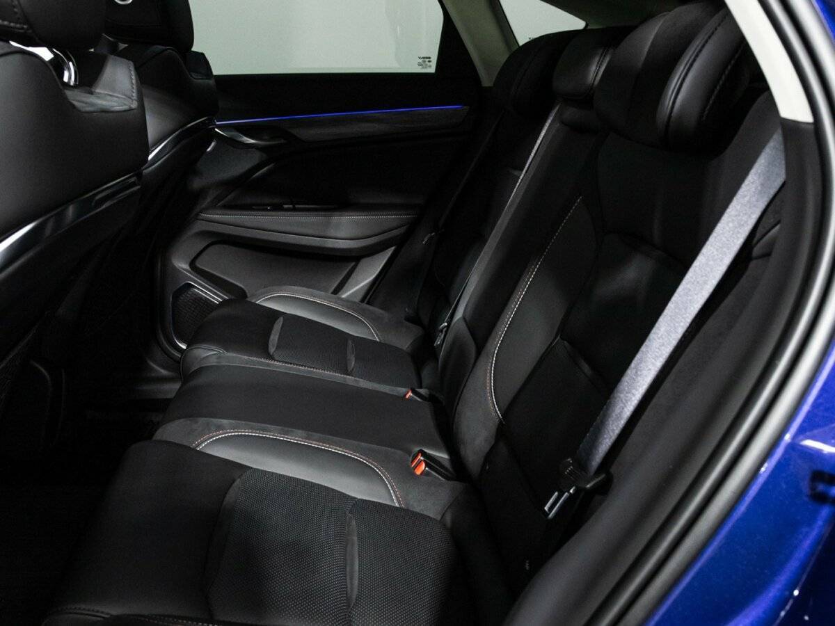 Geely Tugella, 2021 Фото №10