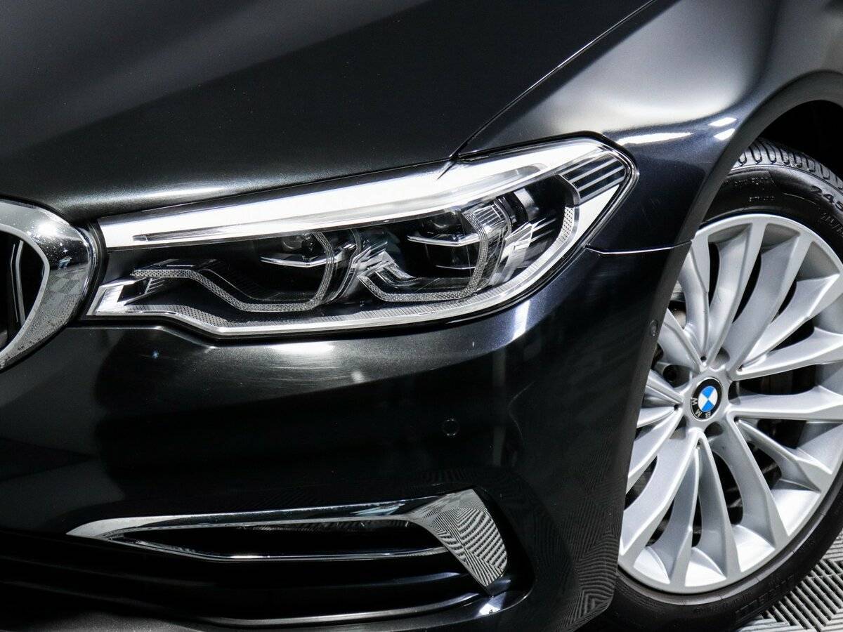 BMW 5 серии 530i, 2020 Фото №13