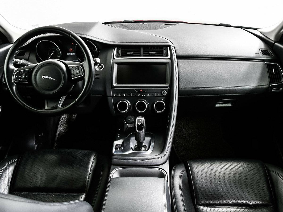 Jaguar E-Pace, 2018 Фото №11