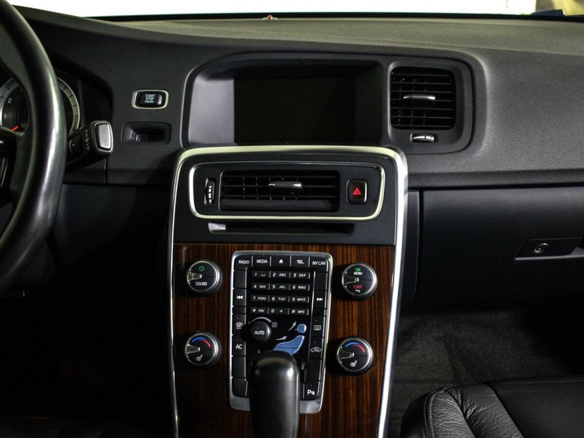 Volvo S60, 2011 - 226 781 км. | Фото №7