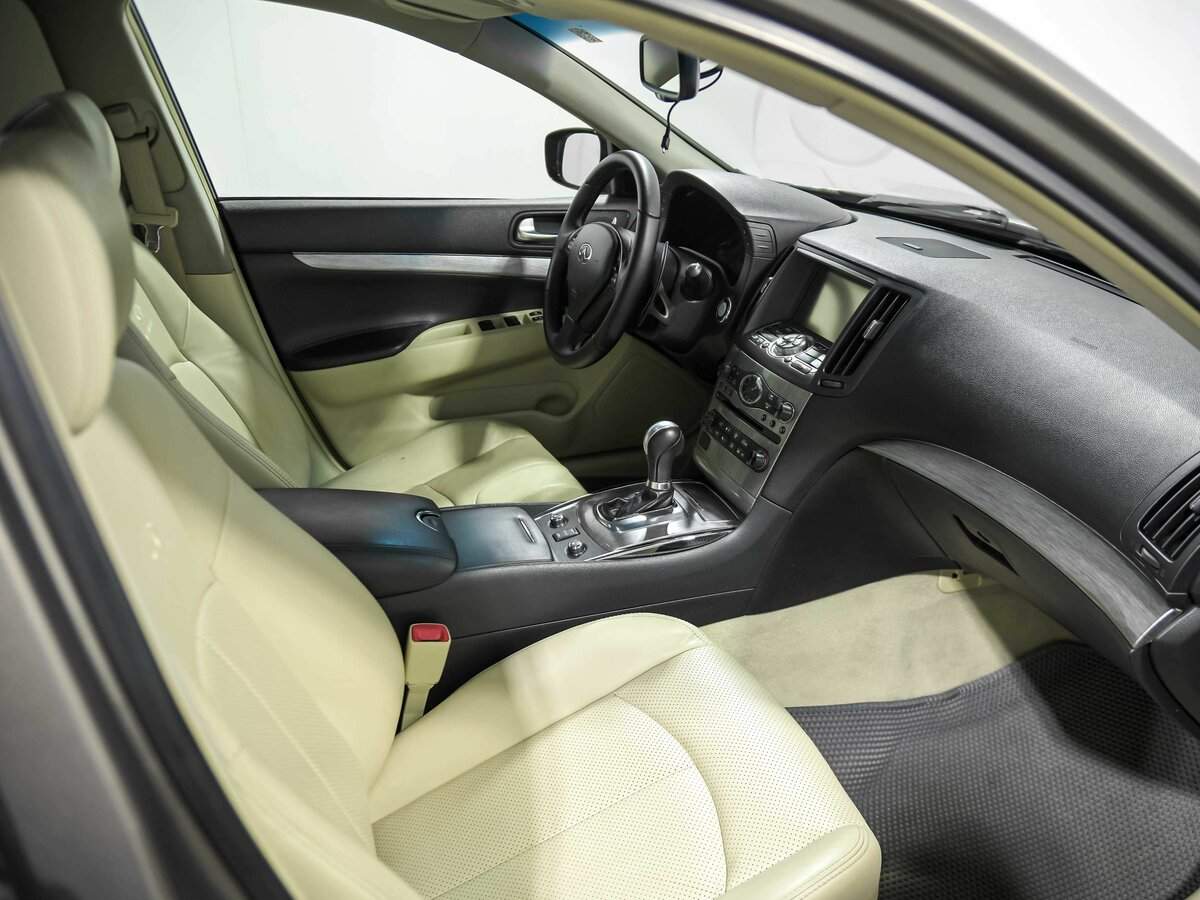 Infiniti G25, 2013 Фото №18