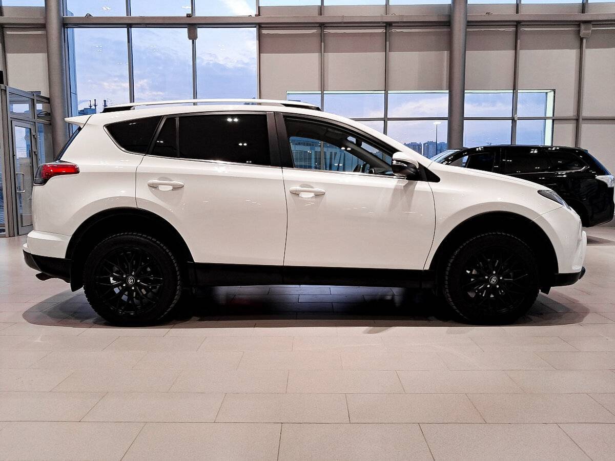 Toyota RAV4, 2016 - 165 703 км. | Фото №4
