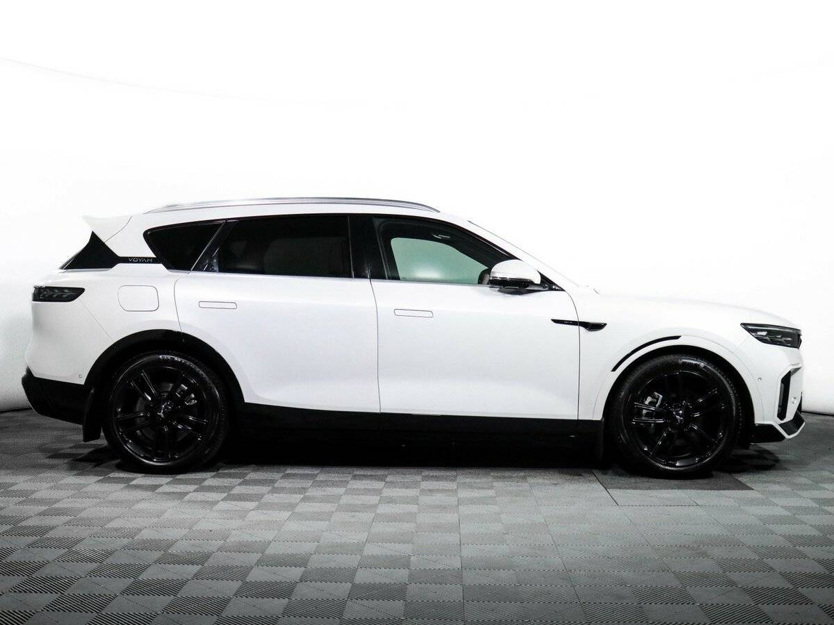 Voyah Free, 2023 Фото №4