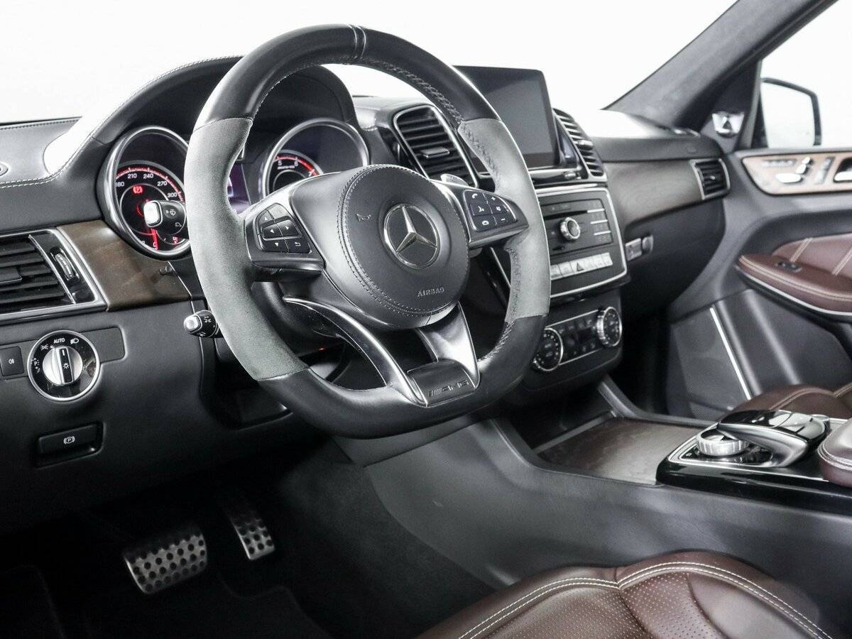 Mercedes-Benz GLS AMG 63 AMG, 2016 Фото №11