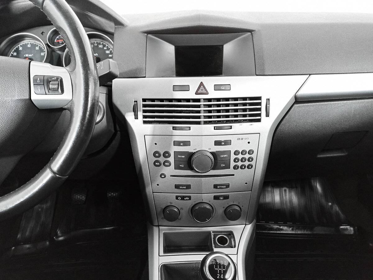 Opel Astra GTC, 2011 Фото №14