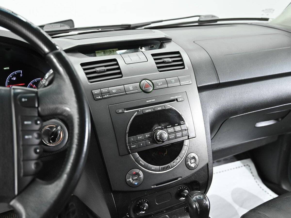 SsangYong Rexton, 2010 Фото №9