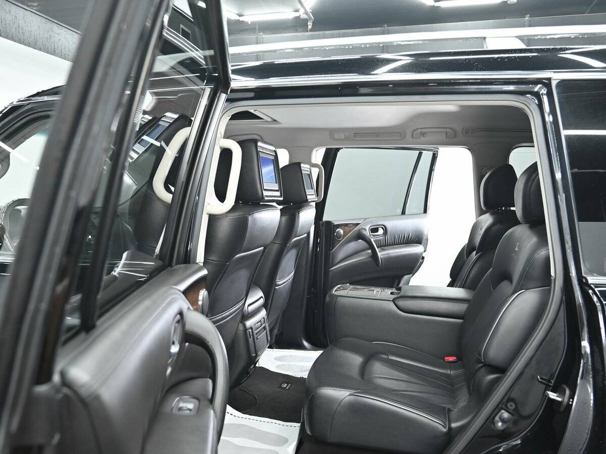 Infiniti QX80, 2013 Фото №17