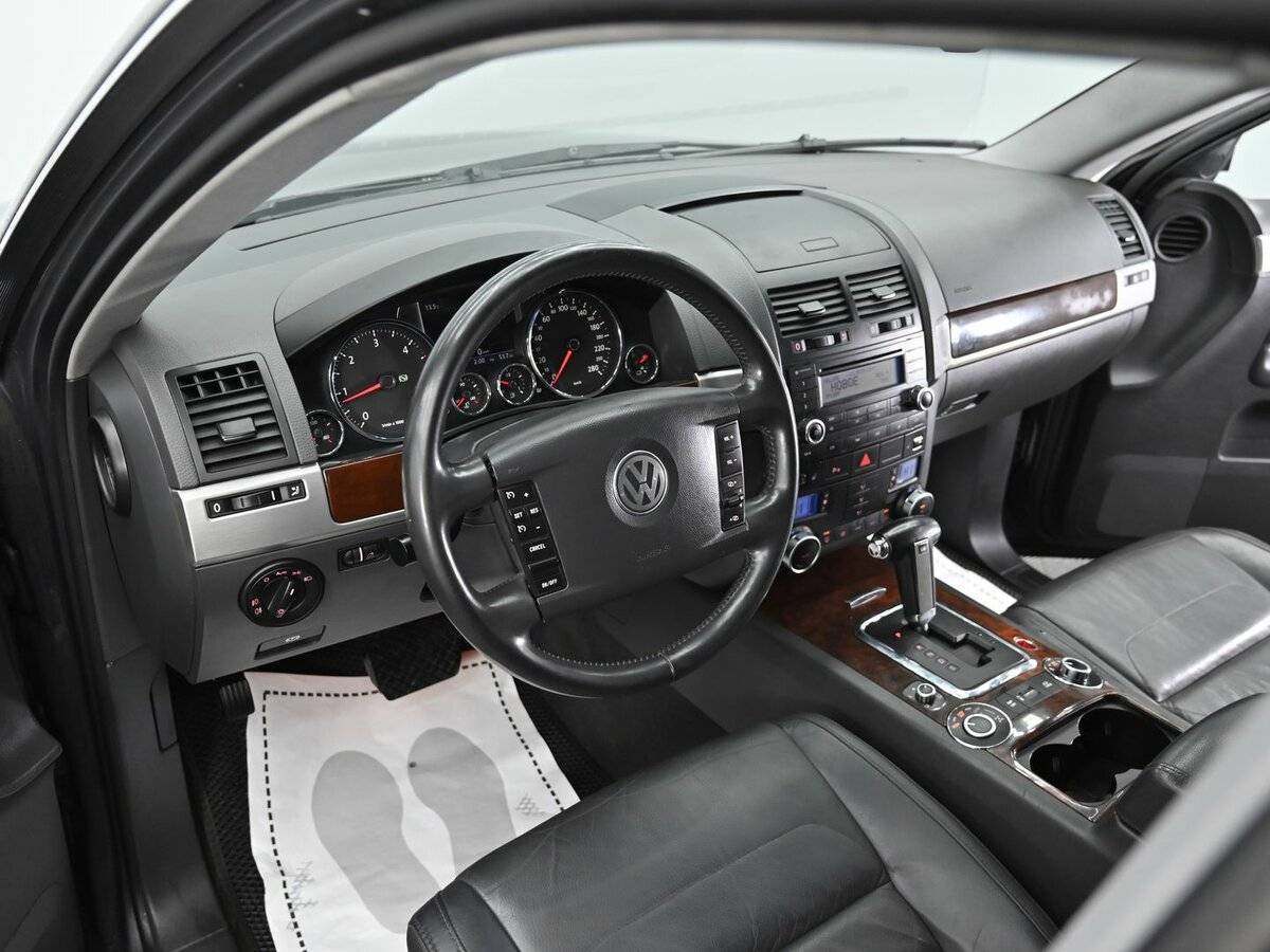 Volkswagen Touareg, 2010 - 174 000 км. | Фото №8
